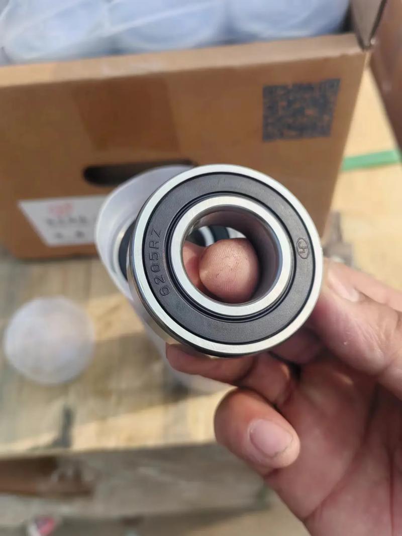 台州军海 6205 胶盖 电机水泵专用 高转速静音轴承#